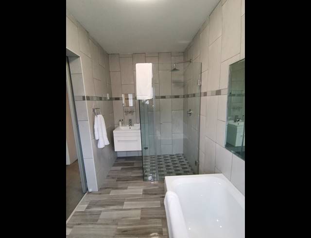 2 BEDROOM APARTMENT RENTED IN WALMER
